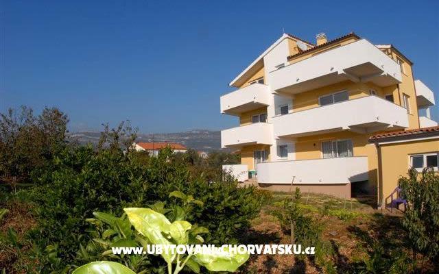 Villa Lucija – Accommodation Kastela Kroatië