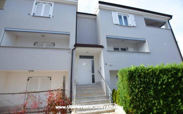 Apartment Hiperion – Accommodation Island of Krk Kroatië