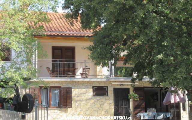 Cedrus apartment, modern / comfy – Accommodation Island of Krk Kroatië