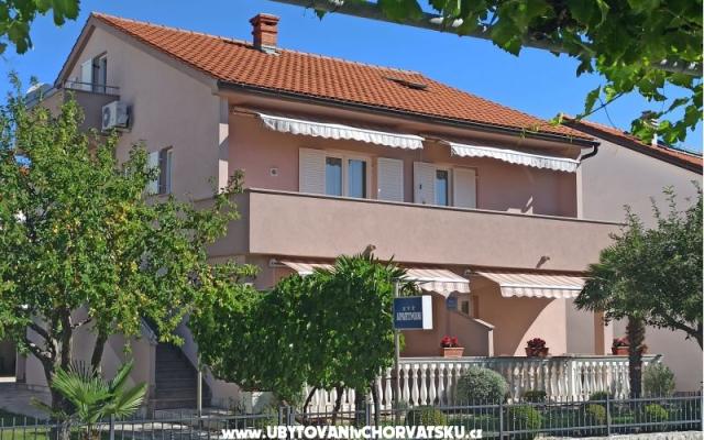 Apartments Vesna – Accommodation Island of Krk Kroatië