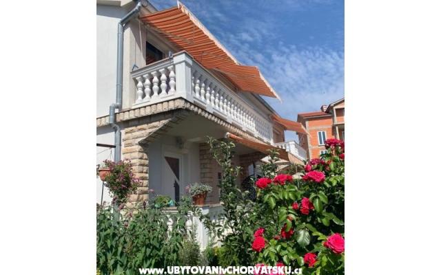 Apartments Ostojić – Accommodation Island of Krk Kroatië