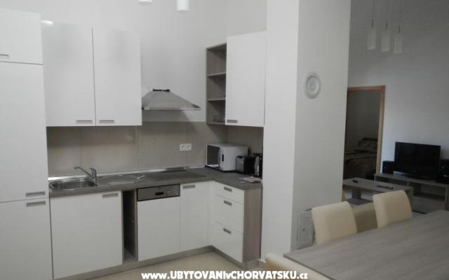 Apartments Malinska- Eva – Accommodation Island of Krk Kroatië