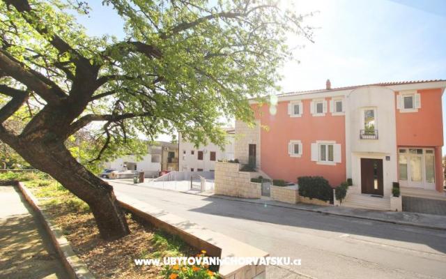 Apartments Zoran – Accommodation Makarska Kroatië