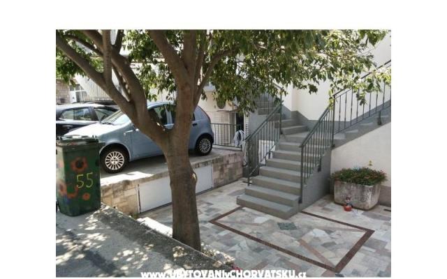 Apartments Nina – Accommodation Makarska Kroatië