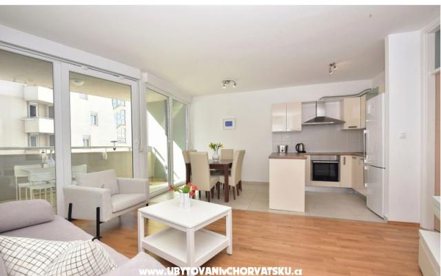 Sunshine Apartment Makarska – Accommodation Makarska Kroatië