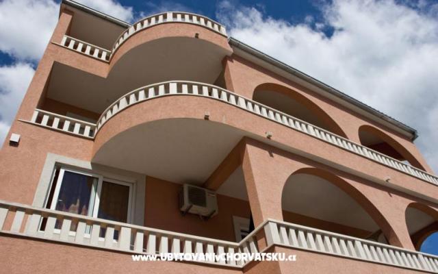 Villa L&amp;L – Accommodation Makarska Kroatië