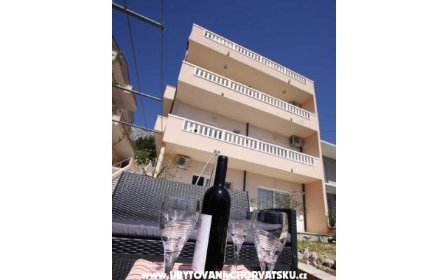 Villa Rašić – Accommodation Makarska Kroatië