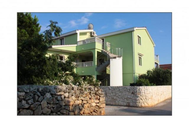 Apartments Periš Sevid – Accommodation Marina - Trogir Kroatië