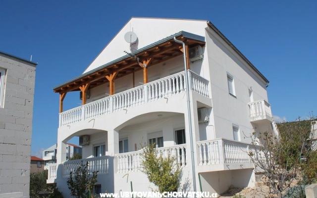 Apartments Maričić Maslenica – Accommodation Maslenica Kroatië