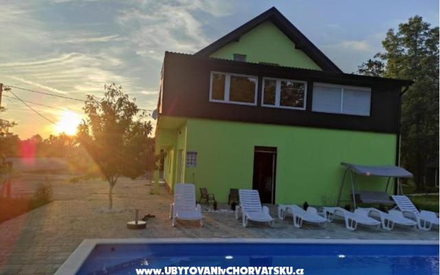 Lika Relax House – Accommodation Maslenica Kroatië
