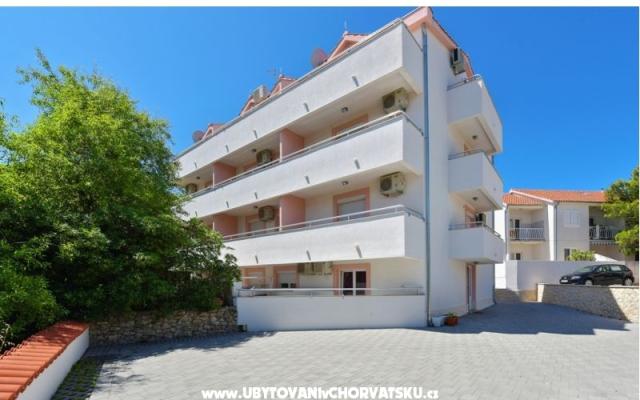 Apartments SABB – Accommodation Island of Murter Kroatië