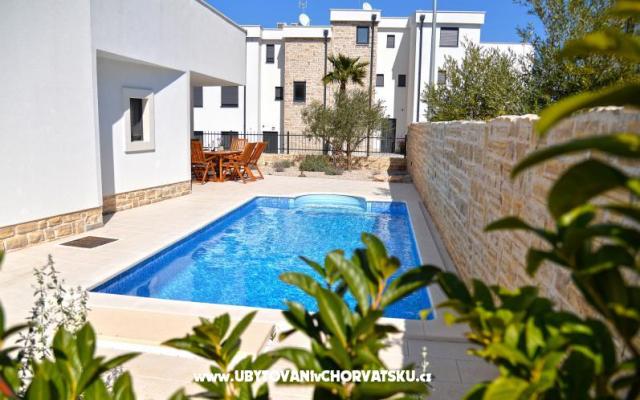 Your Pleasure Point – Accommodation Island of Murter Kroatië