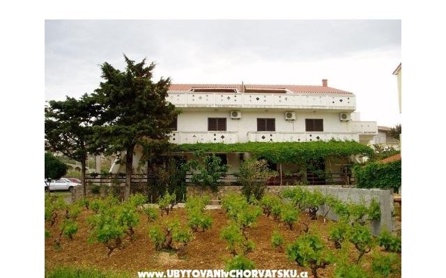 Apartment Lucija – Accommodation Novalja - Pag Kroatië