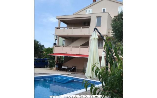Apartments Katarina – Accommodation Novalja - Pag Kroatië