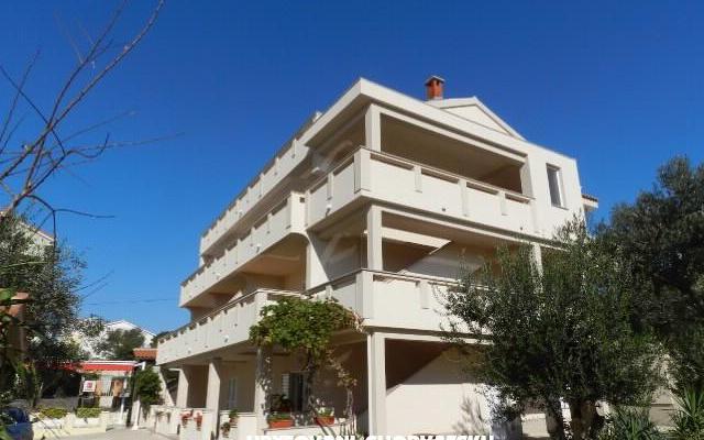 Apartment KATARINA – Accommodation Novalja - Pag Kroatië