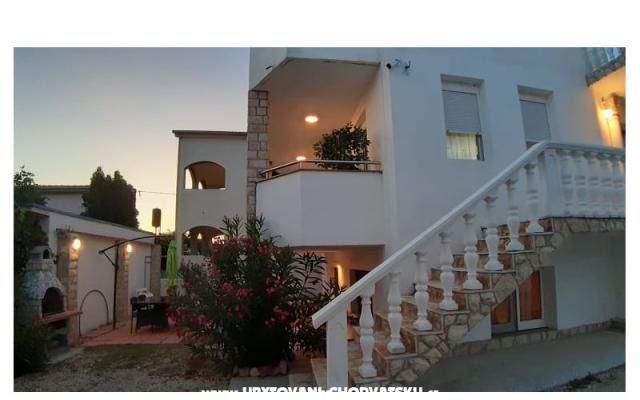 Apartment Golub – Accommodation Novigrad Kroatië