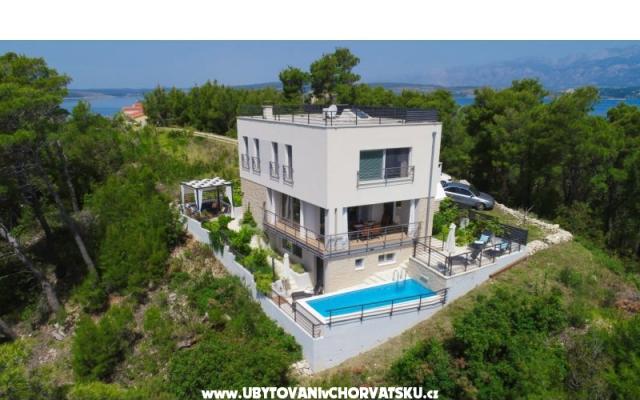 Villa Mirta ZadarVillas – Accommodation Novigrad Kroatië