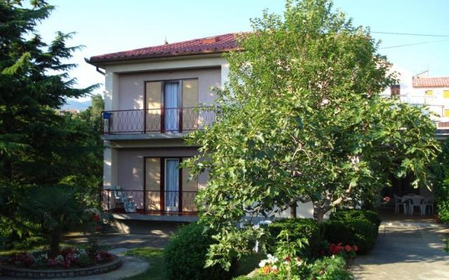 Vacation house  Nada – Accommodation Novi Vinodolski Kroatië
