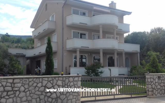 Villa Mira – Accommodation Novi Vinodolski Kroatië