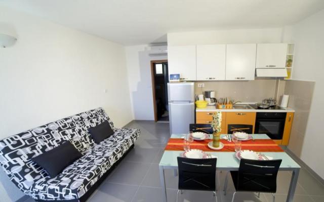 Apartments 1234 – Accommodation Omis Kroatië