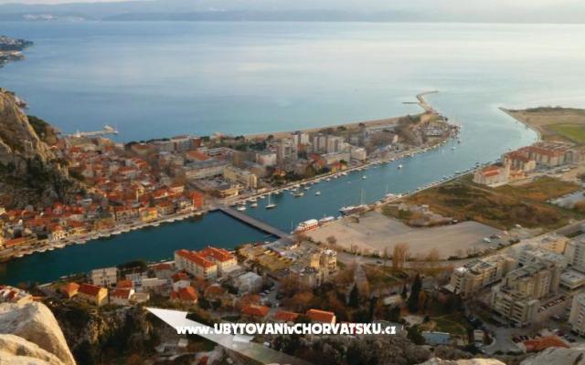 Apartment Marija Mandić – Accommodation Omis Kroatië