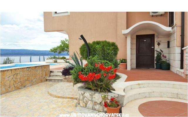 Apartments Majda – Accommodation Omis Kroatië