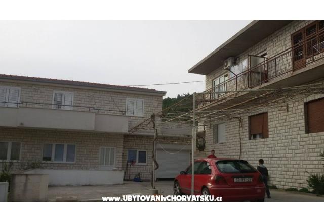 Apartments Biskup – Accommodation Omis Kroatië