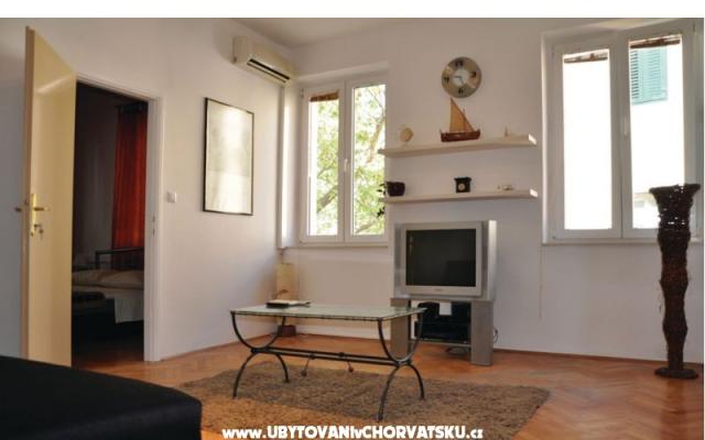Apartments Fošal – Accommodation Omis Kroatië