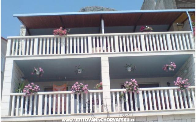 Apartments Vukasović – Accommodation Omis Kroatië