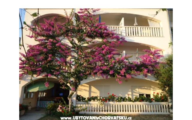Apartments Pupačić – Accommodation Omis Kroatië