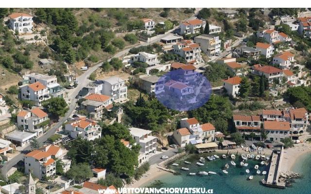 Boženka House – Accommodation Omis Kroatië