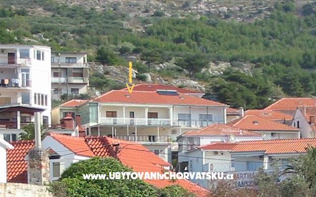 Apartment Branko – Accommodation Omis Kroatië
