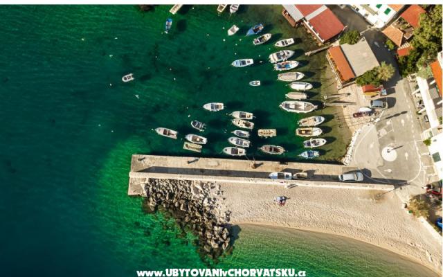 Vacation house Villa Stina – Accommodation Omis Kroatië