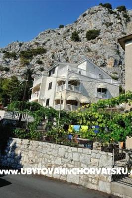 Villa Whitehouse – Accommodation Omis Kroatië