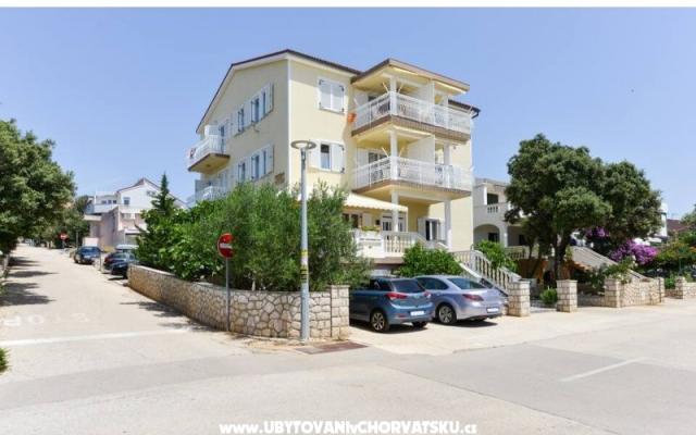 Apartments ANA – Accommodation Island of Pag Kroatië