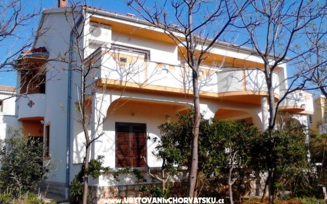 Villa Jelena – Accommodation Island of Pag Kroatië