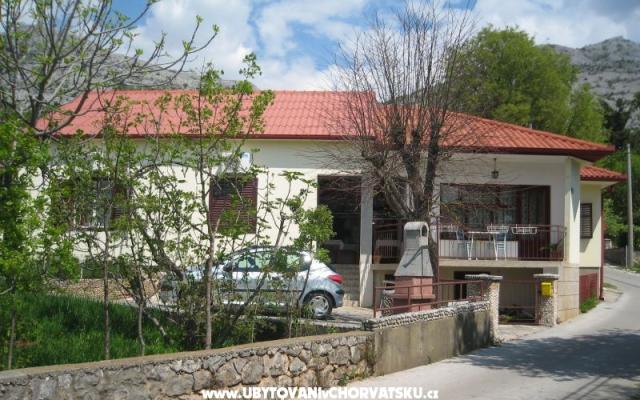 Apartments &amp; Rooms Danica – Accommodation Starigrad Paklenica Kroatië