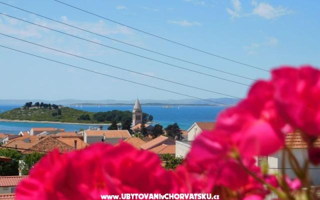 Apartments Iva – Accommodation Pakostane Kroatië
