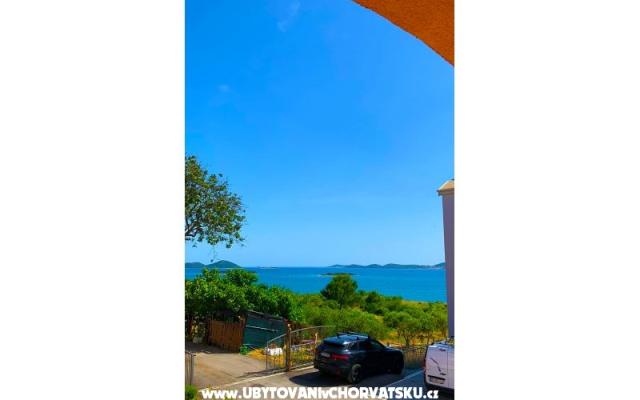 Ivan  – Accommodation Pakostane Kroatië