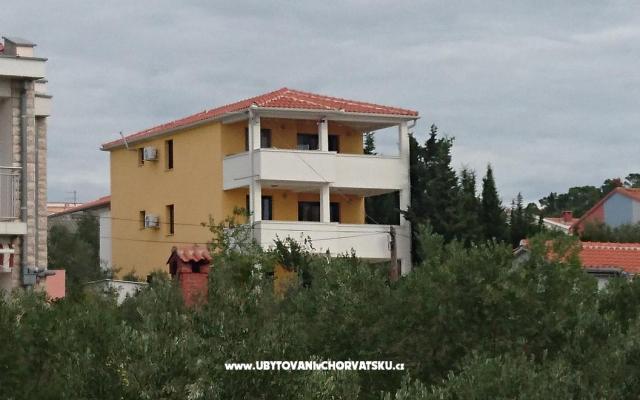 Apartments Sunset ***/**** – Accommodation Island of Pasman Kroatië