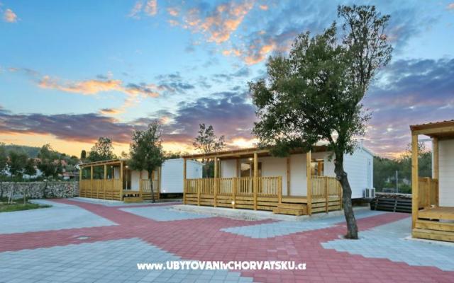 Apartments Camp Ortić – Accommodation Island of Pasman Kroatië