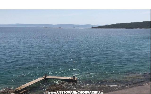 Vila Robinson – Accommodation Island of Pasman Kroatië