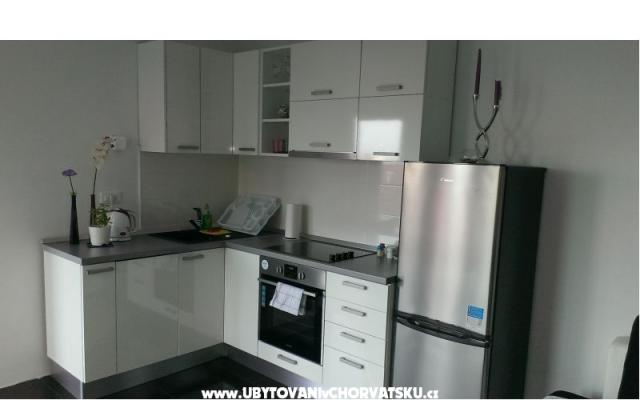 Apartments Pivac – Accommodation Podgora Kroatië