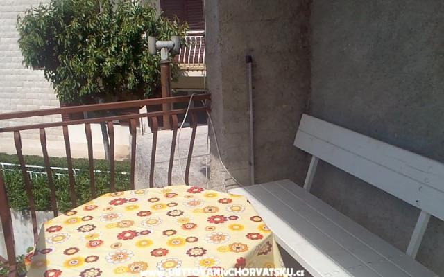 Apartment Karla – Accommodation Podstrana Kroatië