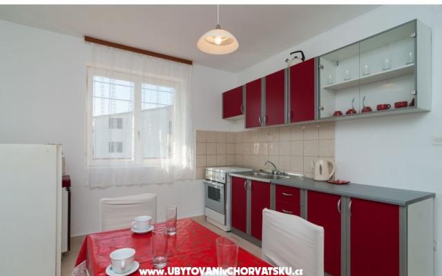 Apartment Renata – Accommodation Podstrana Kroatië