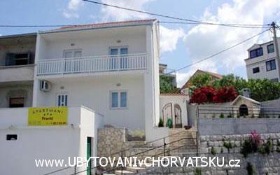 Apartments Franić – Accommodation Podstrana Kroatië