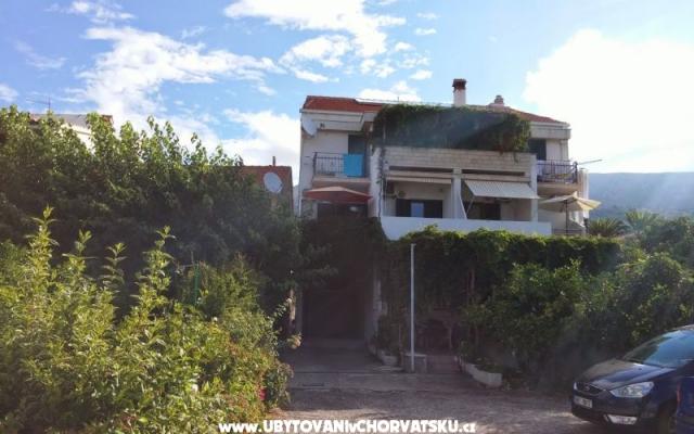 Apartments SARA – Accommodation Podstrana Kroatië