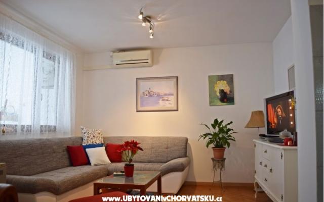 Apartment Gloria Podstrana – Accommodation Podstrana Kroatië