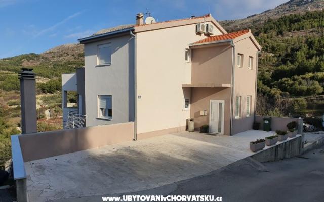 Carso Olea – Accommodation Podstrana Kroatië