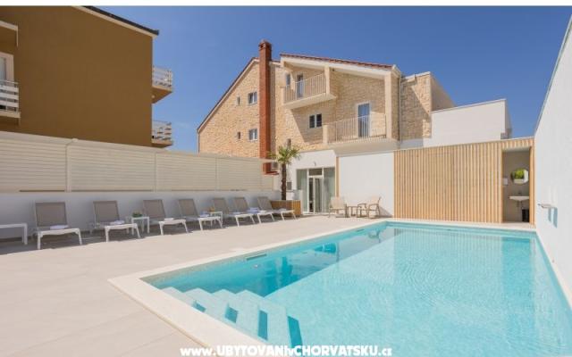 Villa Miki – Accommodation Podstrana Kroatië